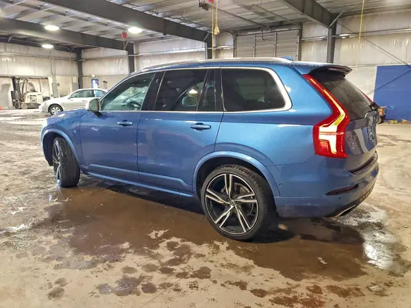 YV4A22PM3K1460802 2019 VOLVO XC90 - Image 2