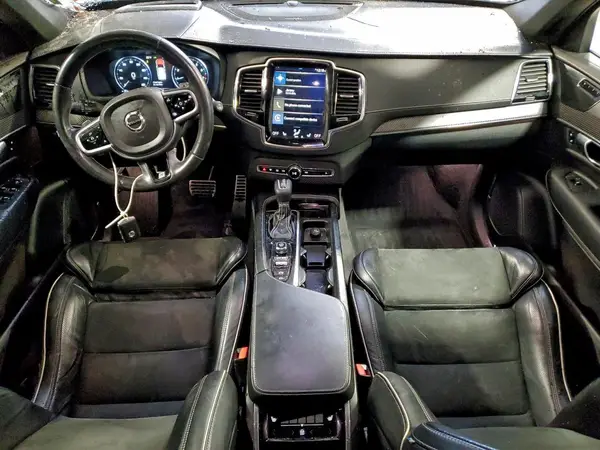 YV4A22PM3K1460802 2019 VOLVO XC90 - Image 8