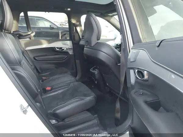 YV4A22PM3K1483836 2019 VOLVO XC90 - Image 8
