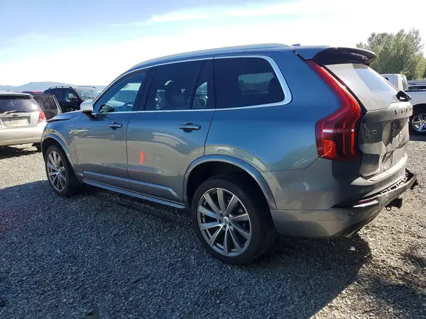 YV4A22PM4K1464986 2019 VOLVO XC90 - Image 2