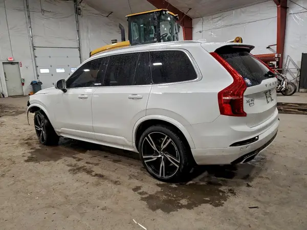 YV4A22PM4K1497969 2019 VOLVO XC90 - Image 2