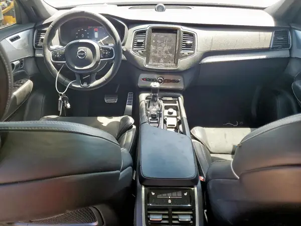 YV4A22PM4K1507805 2019 VOLVO XC90 - Image 8