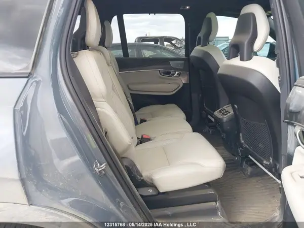 YV4A22PM4L1612006 2020 VOLVO XC90 - Image 8