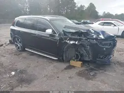 YV4A22PM5K1448778 2019 VOLVO XC90