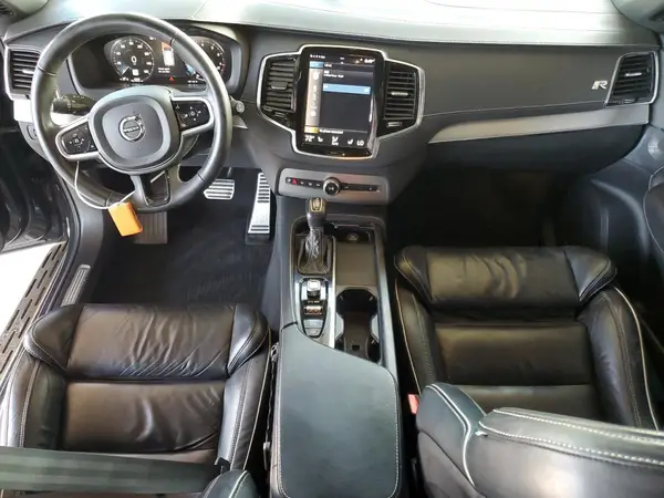YV4A22PM5M1673950 2021 VOLVO XC90 - Image 8