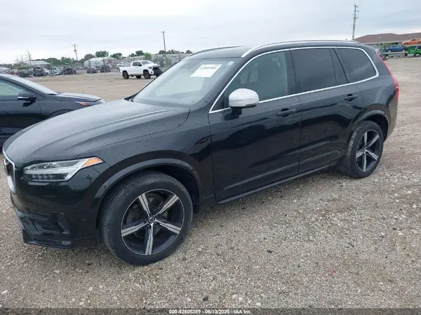YV4A22PM6G1045500 2016 VOLVO XC90 - Image 2