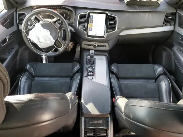 YV4A22PM6K1490926 2019 VOLVO XC90 - Image 8