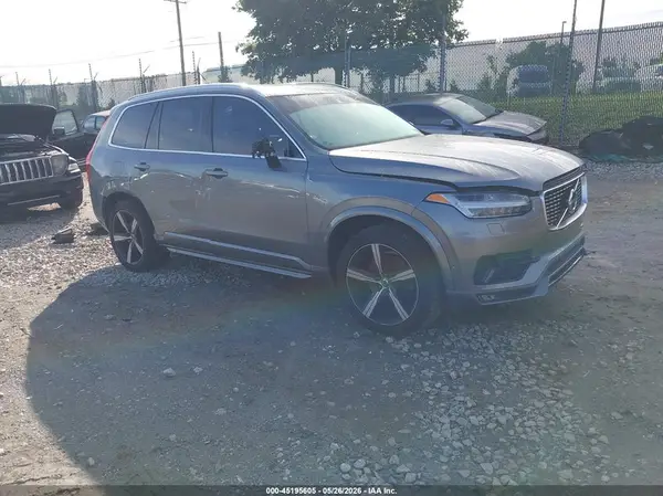 YV4A22PM7G1072690 2016 VOLVO XC90 - Image 1