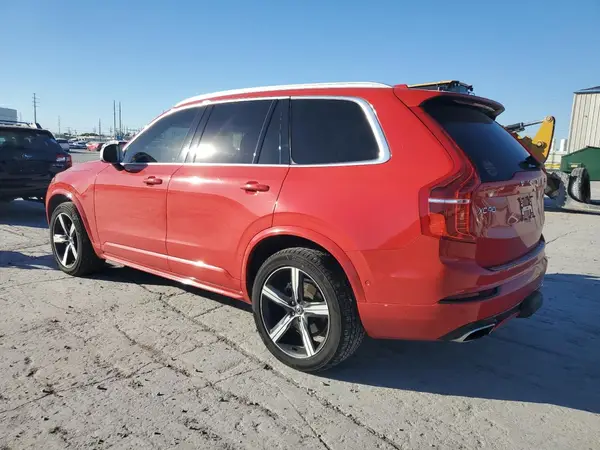 YV4A22PM7K1459698 2019 VOLVO XC90 - Image 2