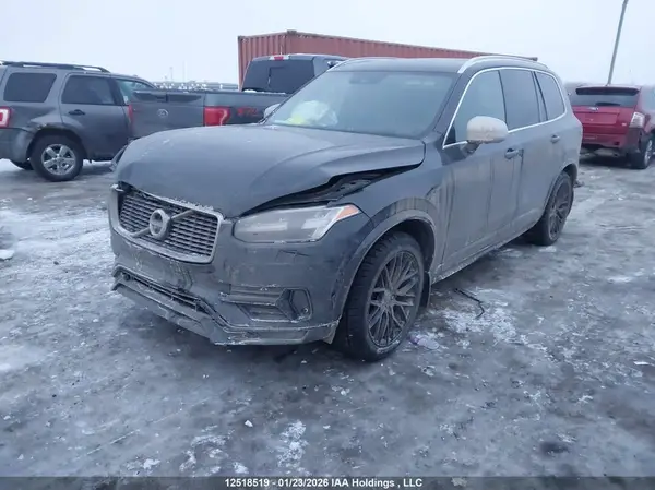 YV4A22PM7K1495505 2019 VOLVO XC90 - Image 2