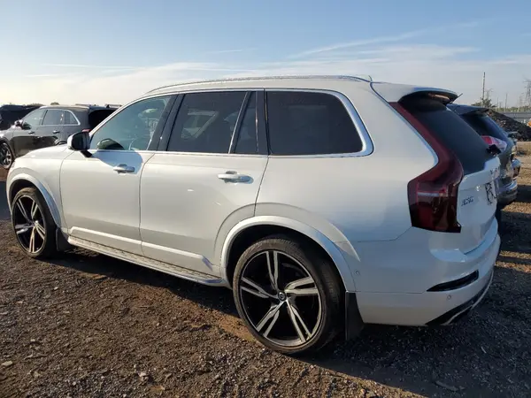 YV4A22PM8G1035860 2016 VOLVO XC90 - Image 2