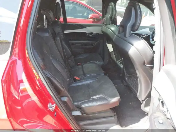 YV4A22PM8G1058118 2016 VOLVO XC90 - Image 8