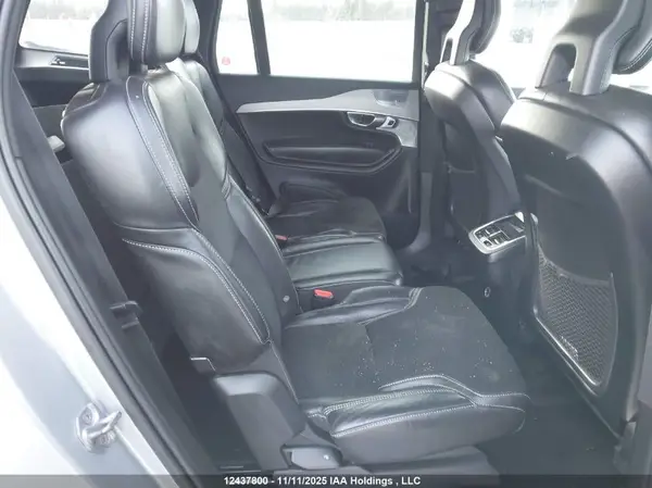 YV4A22PM8H1112793 2017 VOLVO XC90 - Image 8