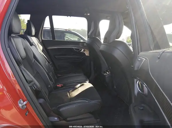 YV4A22PM8K1441565 2019 VOLVO XC90 - Image 8