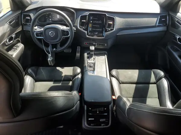 YV4A22PM8K1492726 2019 VOLVO XC90 - Image 8