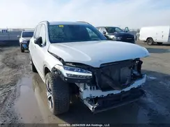 YV4A22PM8L1612039 2020 VOLVO XC90