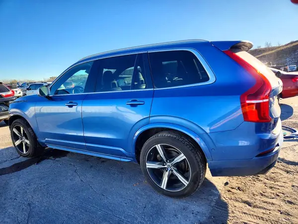 YV4A22PM9H1125889 2017 VOLVO XC90 - Image 2