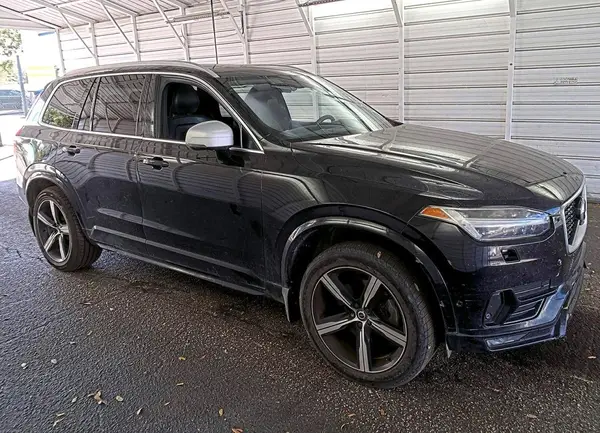 YV4A22PM9H1128775 2017 VOLVO XC90 - Image 2