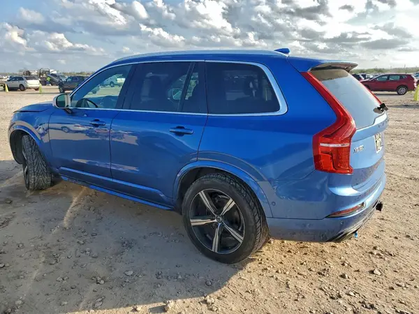 YV4A22PM9H1141932 2017 VOLVO XC90 - Image 2