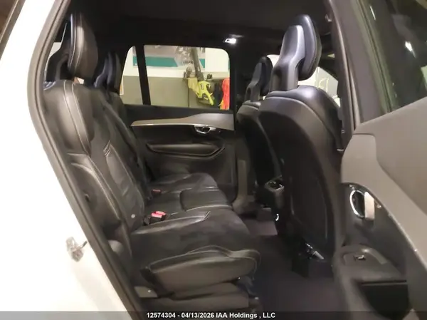 YV4A22PM9J1389717 2018 VOLVO XC90 - Image 8