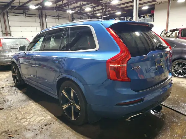 YV4A22PM9K1443941 2019 VOLVO XC90 - Image 2