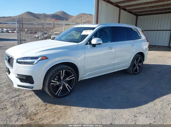 YV4A22PM9K1465468 2019 VOLVO XC90 - Image 2