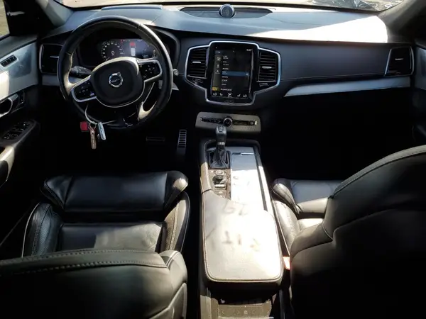 YV4A22PM9M1706092 2021 VOLVO XC90 - Image 8