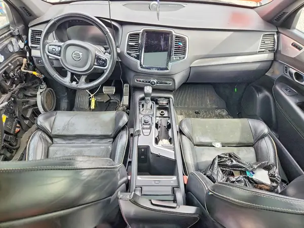 YV4A22PMXG1066169 2016 VOLVO XC90 - Image 8