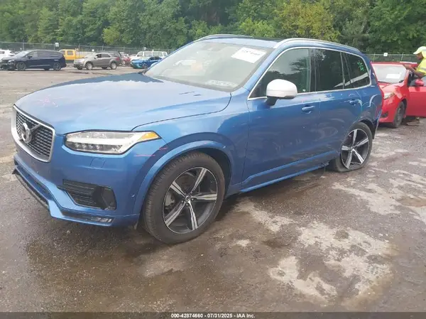 YV4A22PMXH1149330 2017 VOLVO XC90 - Image 2