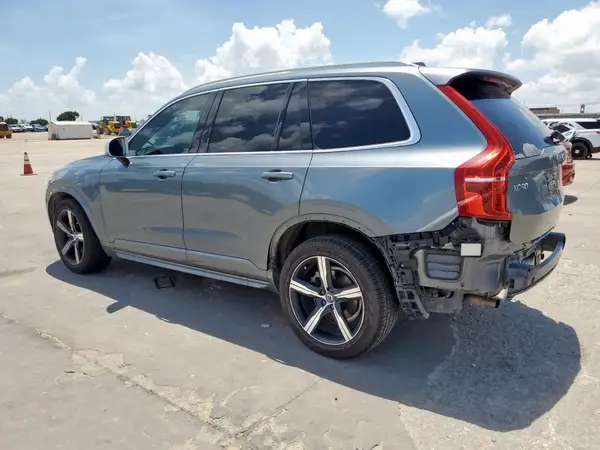 YV4A22PMXJ1366544 2018 VOLVO XC90 - Image 2