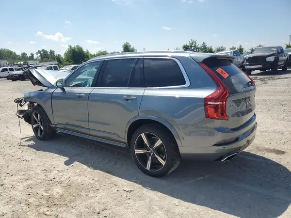 YV4A22PMXK1444158 2019 VOLVO XC90 - Image 2