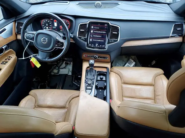 YV4A22PN0G1002344 2016 VOLVO XC90 - Image 8