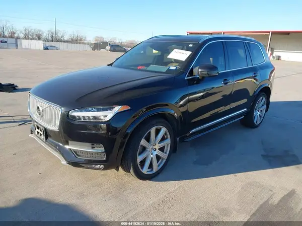 YV4A22PN4G1002864 2016 VOLVO XC90 - Image 2