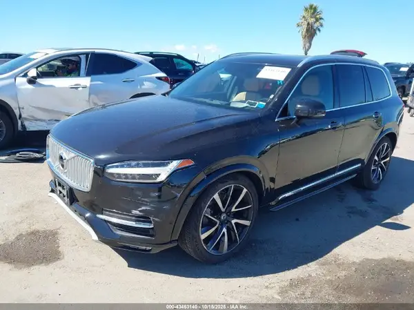 YV4A22PN5G1004901 2016 VOLVO XC90 - Image 2