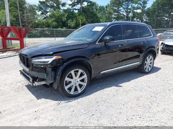 YV4A22PN7G1004043 2016 VOLVO XC90 - Image 2