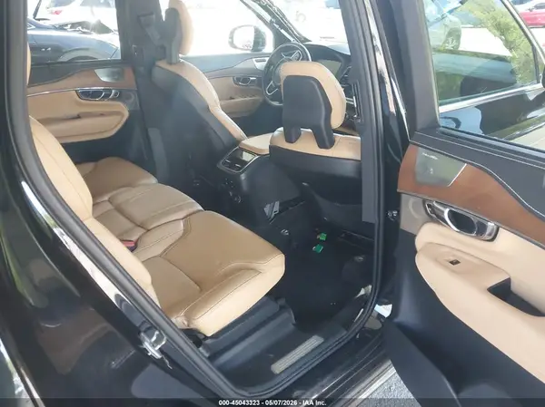 YV4A22PNXG1004196 2016 VOLVO XC90 - Image 8
