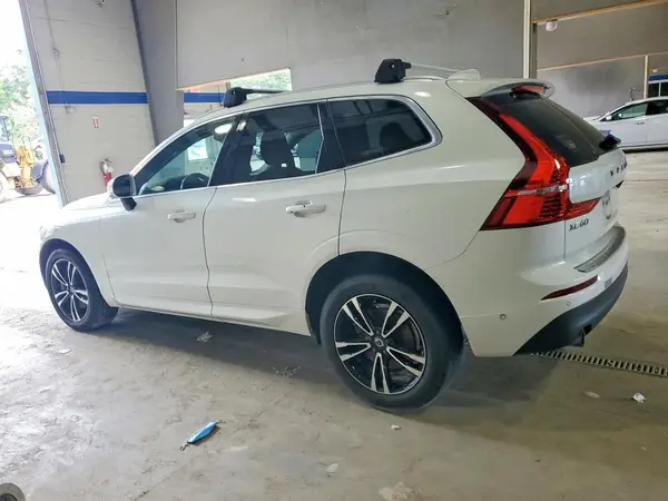 YV4A22RK0J1031160 2018 VOLVO XC60 - Image 2