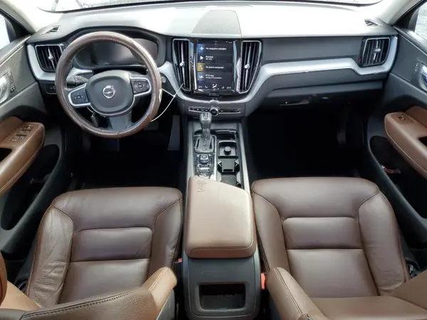 YV4A22RK1L1512750 2020 VOLVO XC60 - Image 8