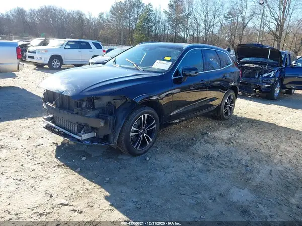 YV4A22RK2L1432745 2020 VOLVO XC60 - Image 2