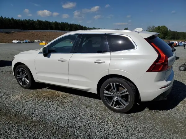 YV4A22RK2L1589126 2020 VOLVO XC60 - Image 2