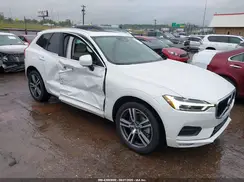 YV4A22RK2M1721500 2021 VOLVO XC60