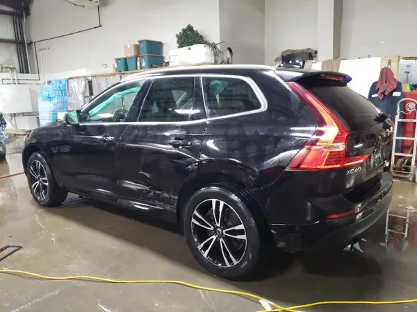 YV4A22RK3J1024218 2018 VOLVO XC60 - Image 2
