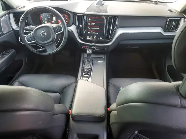 YV4A22RK4J1084492 2018 VOLVO XC60 - Image 8