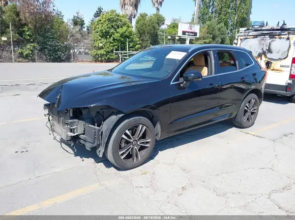 YV4A22RK4K1371509 2019 VOLVO XC60 - Image 2