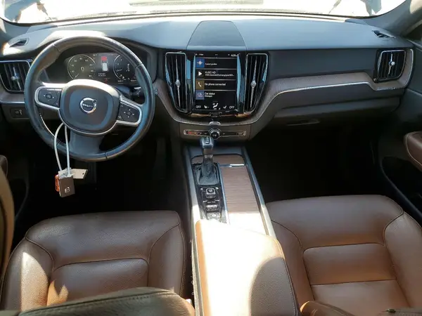 YV4A22RK4M1783125 2021 VOLVO XC60 - Image 8
