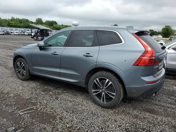 YV4A22RK5J1018243 2018 VOLVO XC60 - Image 2