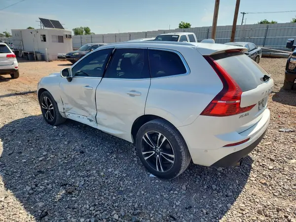 YV4A22RK7J1001881 2018 VOLVO XC60 - Image 2