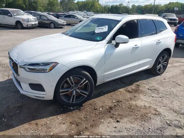 YV4A22RK7J1010211 2018 VOLVO XC60 - Image 2