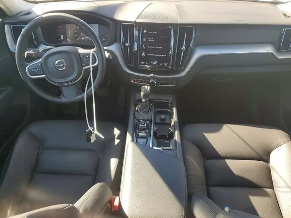 YV4A22RK7K1357183 2019 VOLVO XC60 - Image 8