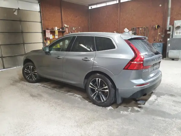 YV4A22RK7L1410661 2020 VOLVO XC60 - Image 2